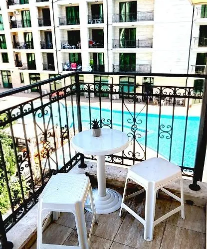 Family Amadeus Lux Słoneczny Brzeg